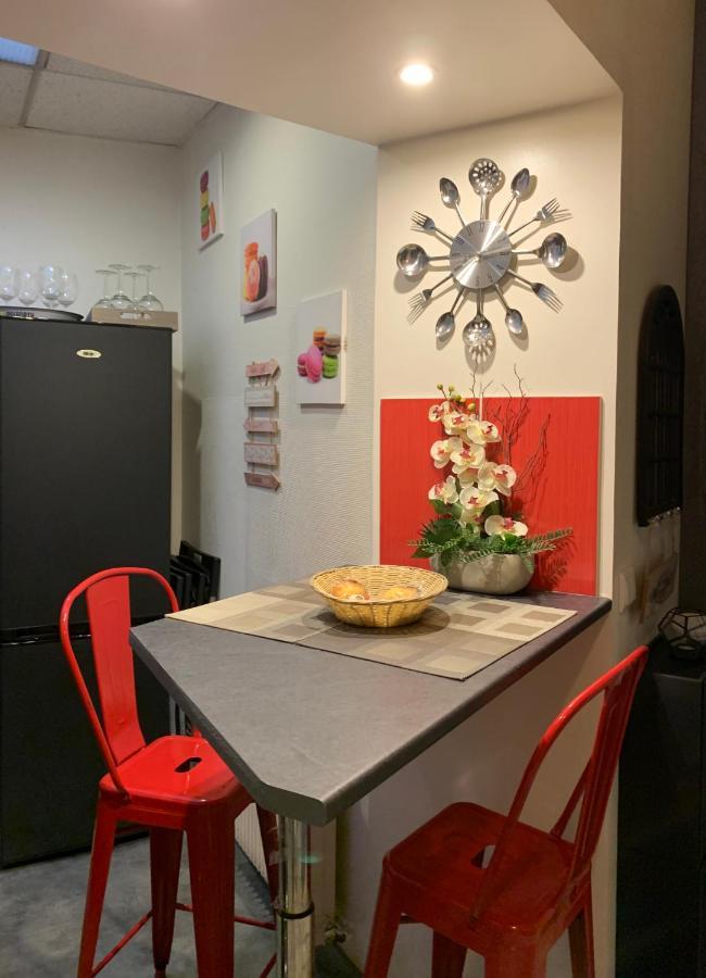 Appart Cosy Hypercentre Blois 5Mn Chateau Parking Voiture Velos Екстер'єр фото